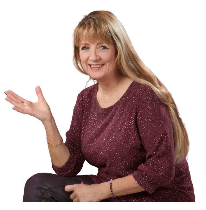 Portrait von Karolin Ewald in einer dunkelroten Bluse und ausgestreckter Hand
